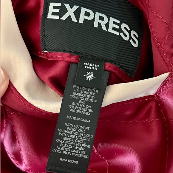 NWOT Express Reversible Embroidered Jacket. Size XS. - Picture 9 of 12